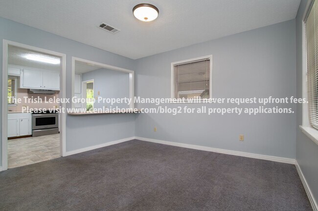 Building Photo - 1612 Plantation Dr