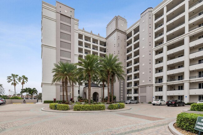 Foto del edificio - 2880 NE 14th Street Causeway
