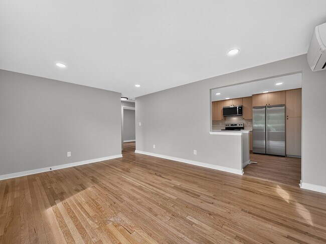 Foto del edificio - 7924 13th Ave SW