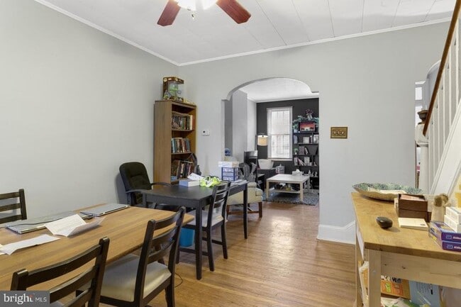 Building Photo - 2446 Memphis St