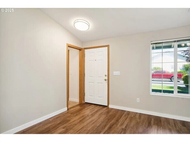 Foto del edificio - Northeast 21st Street