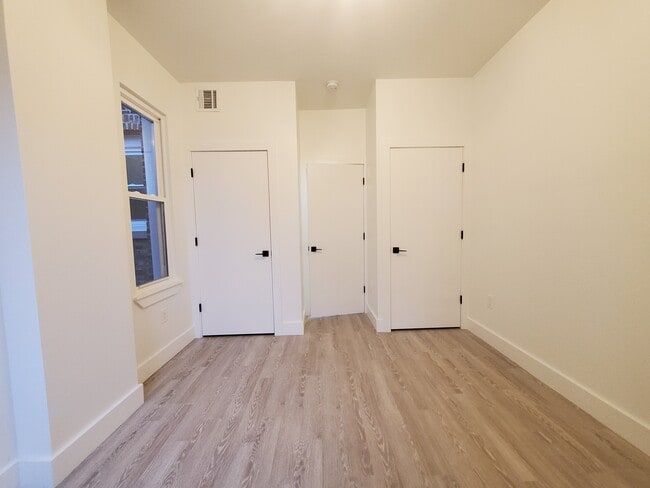 Building Photo - 670 Ocean Ave