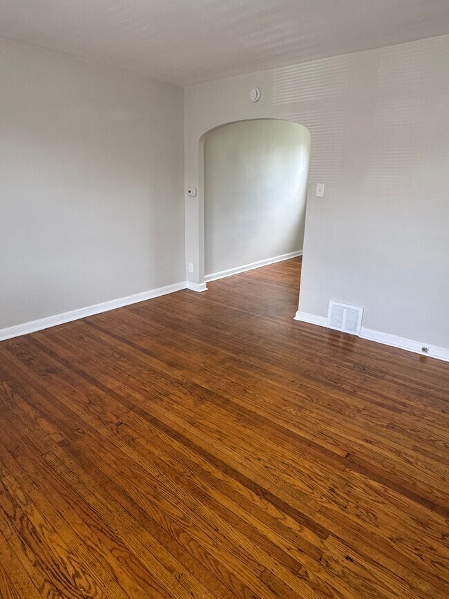 Foto del edificio - 4643 Weymouth St