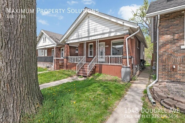 Building Photo - House for Rent