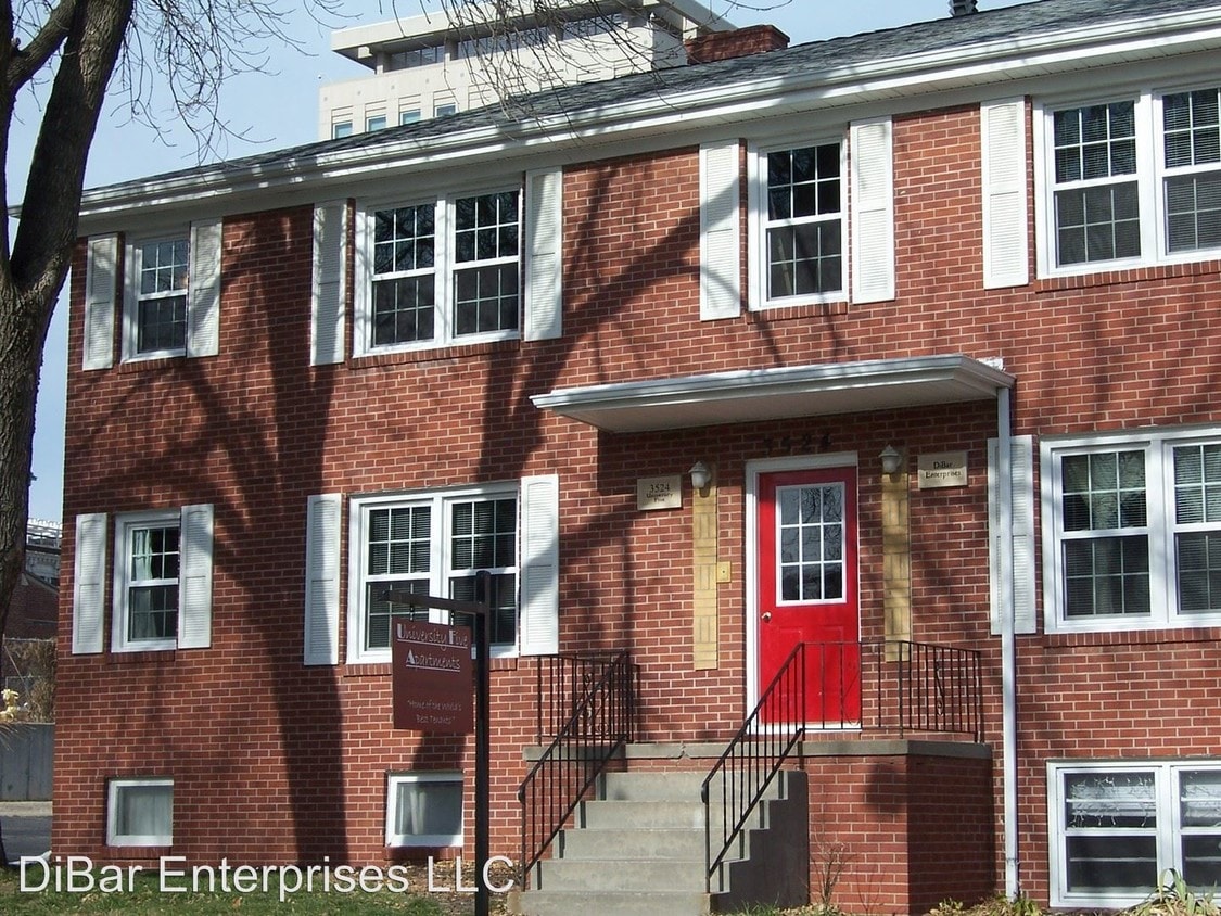 Primary Photo - 3524 Dewey Ave