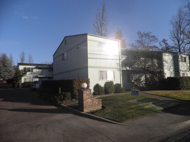 Foto del edificio - Great centrally located apartment!