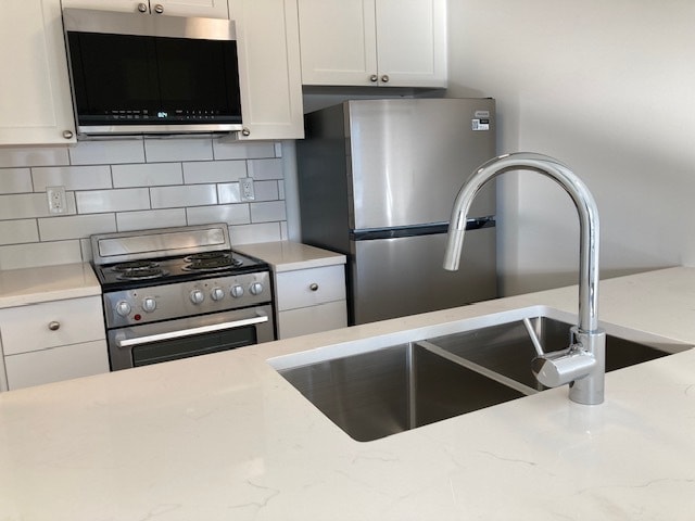 Primary Photo - 603 8th Av W
