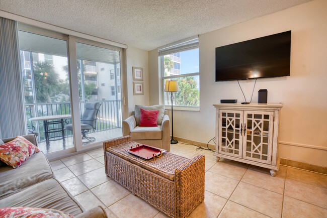 Building Photo - 5700 Bonita Beach Rd SW