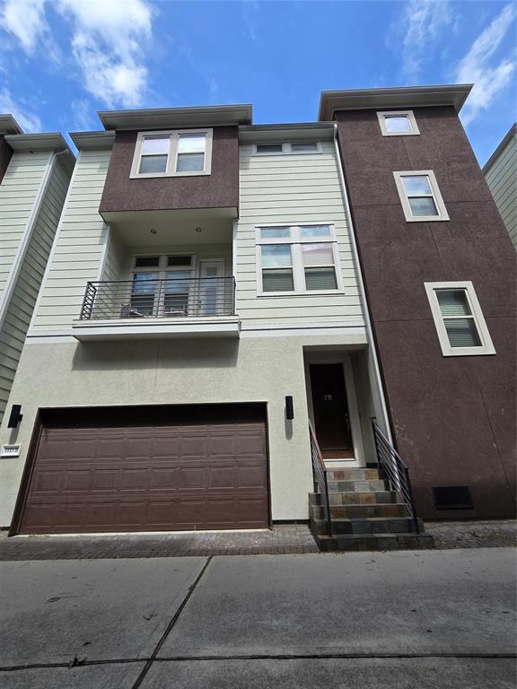 Primary Photo - 1113 W 18th St