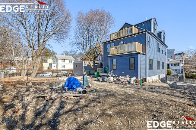 Building Photo - 232 Fulton St