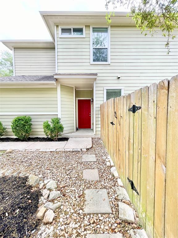 Foto del edificio - 2419 Allred Dr