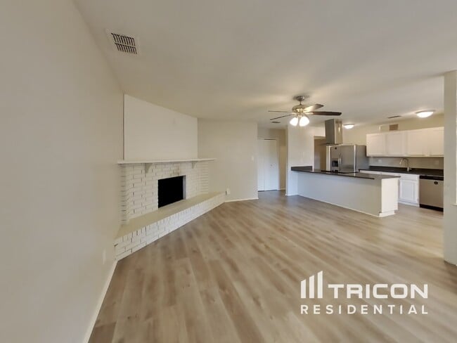 Building Photo - 509 Forestwood Dr