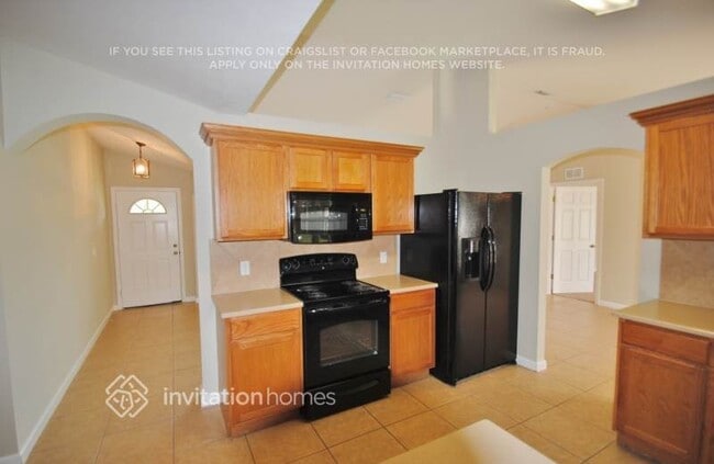 Building Photo - 427 Biscayne Ave NW