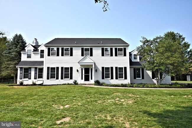 Building Photo - 1385 Eagle Rd