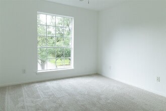 Building Photo - 4619 Zachary Ln Building Photo - 4619 Zachary Ln