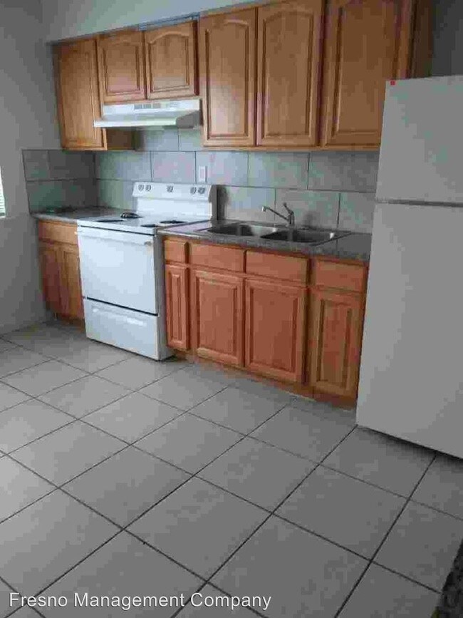 Foto del edificio - 2041-2069 E Saginaw Way