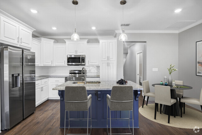 Building Photo - 16111 Pawnee Dr