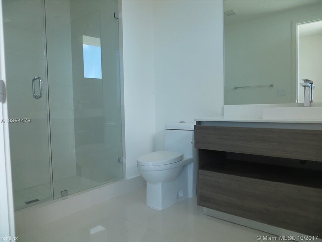 Building Photo - 2 br, 2 bath  - 1100 S Miami Ave # 3504-4D