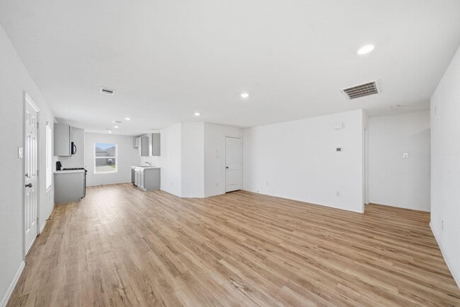 Building Photo - 26726 Wilderye Cv Ln