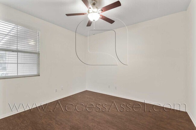 Foto del edificio - Stunning One-Story 4 Bed/ 2 Bath Home In S...