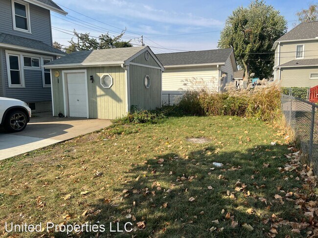 Foto del edificio - 3 br, 1.5 bath House - 618 8th St NW