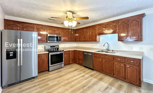 Foto del edificio - 720 William Howard Pl