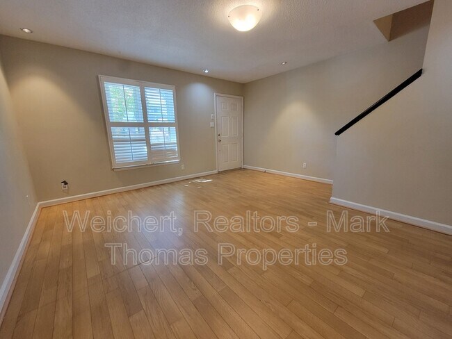 Building Photo - 96 Sparger Springs Ln