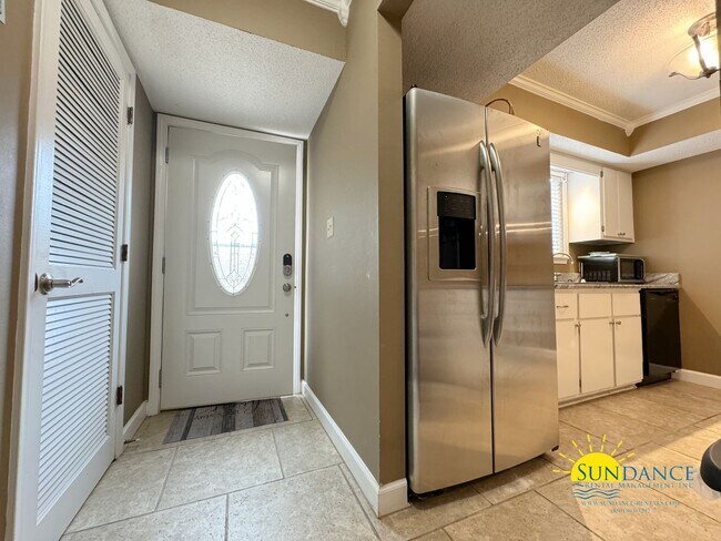 Foto del edificio - Furnished Townhome in Central Fort Walton ...