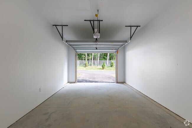 3HAB, 2BA - Garaje - Rocky Neck Village