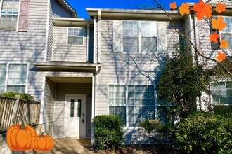 Building Photo - 6688 Sunset Hills Blvd