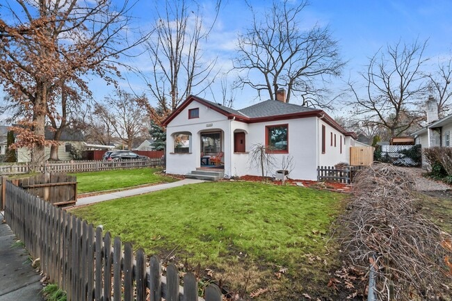 Building Photo - 1414 N 15th St