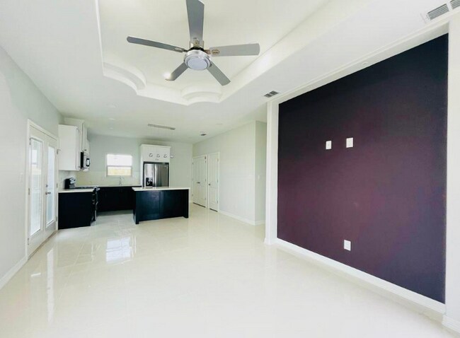 Foto del edificio - 209 W Rutherford Ave
