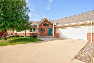 Building Photo - 11-11 Redtail Ct