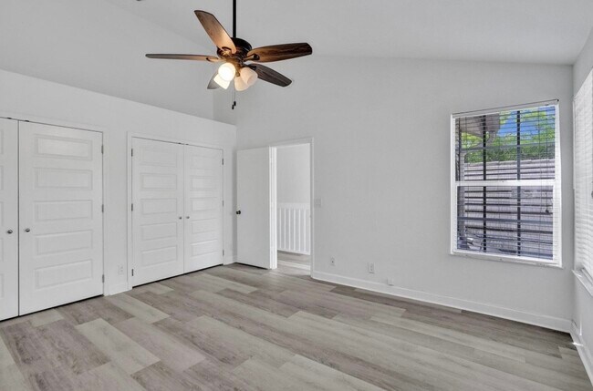 Foto del edificio - 11652 NW 19th Dr