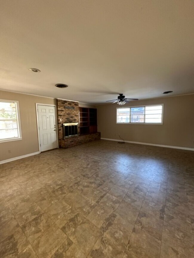 Foto del edificio - 3901 N 14th St