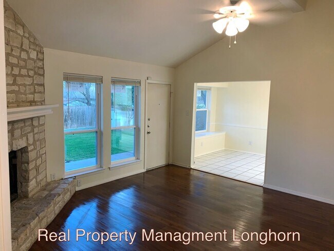 Foto del edificio - Beautifully Renovated 4/2 One story Georgetown Property.