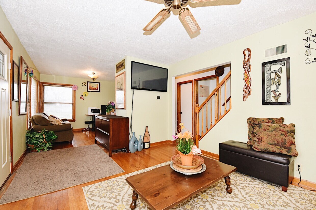 Beautiful Single Family Home near MCW! House for Rent in Milwaukee