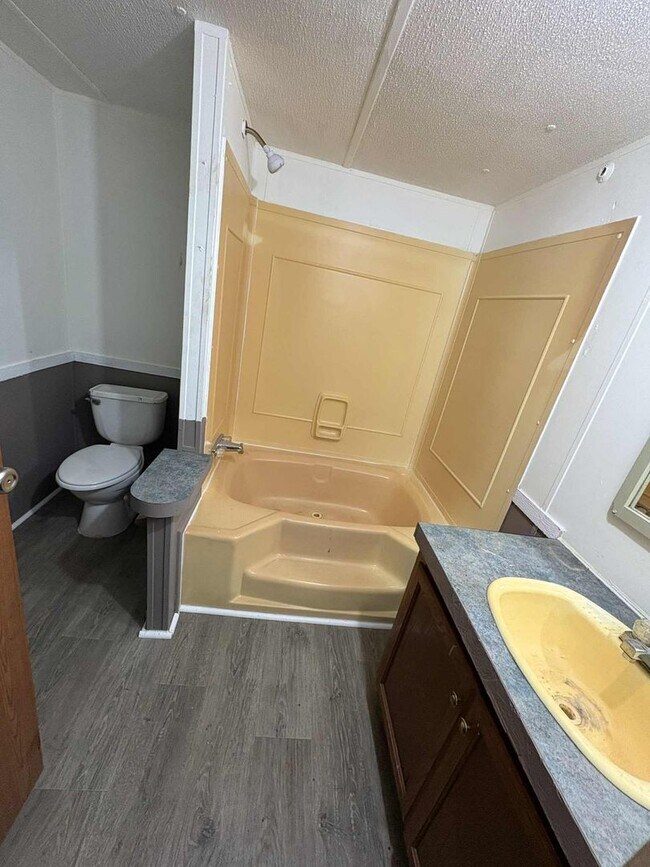 Foto del edificio - Quiet, Comfortable Living