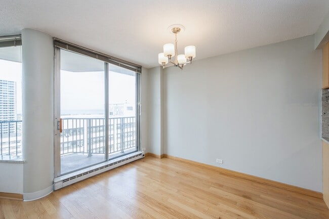 Building Photo - 4170 N Marine Dr