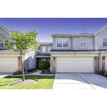 Building Photo - 1409 Club Dr