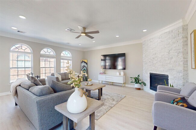 Foto del edificio - 6222 Skyline Dr