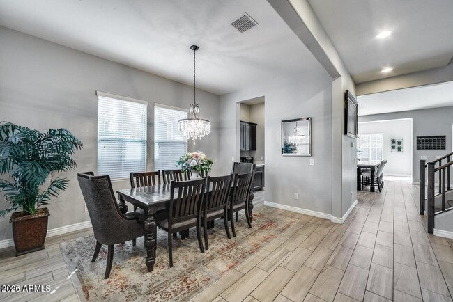 Building Photo - 4627 E Navigator Ln