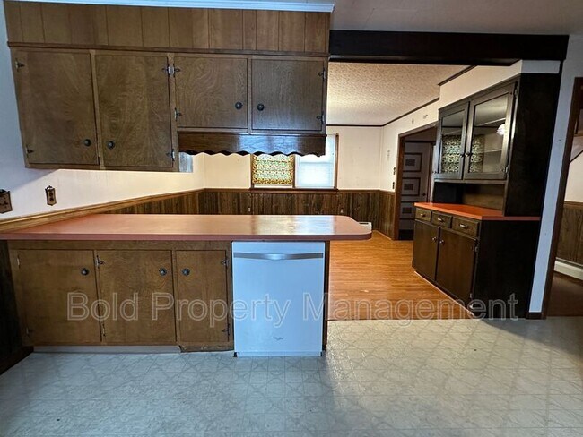 Foto del edificio - 451 Yeagley Rd