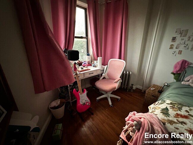 Foto del edificio - 38 Hemenway St