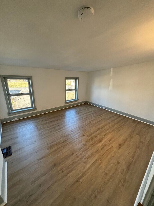 Foto del edificio - Newly Renovated 4 Bedroom, 1.5 Bath in Pottstown