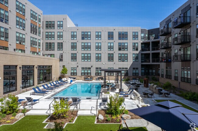 Building Photo - Westminster Row