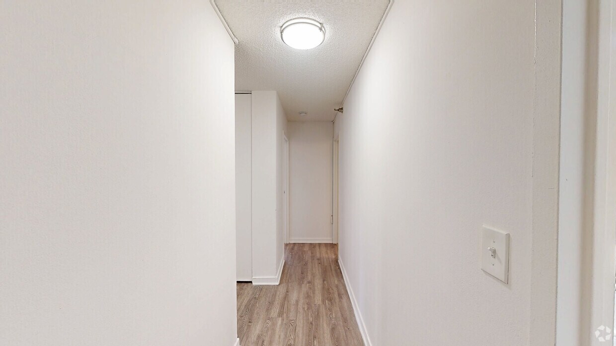 Photo - 1133 N. Dearborn Apartments