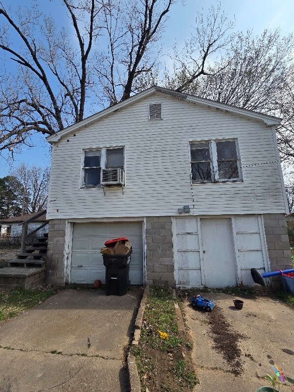 Foto del edificio - 2102 Woodrow St