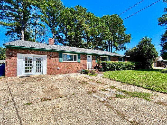 Foto del edificio - Gorgeous Updated Home in Virginia Beach!