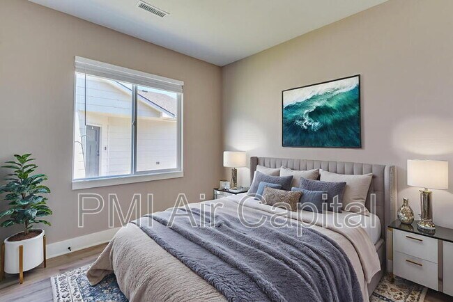Foto del edificio - 4315 N Sandplum St